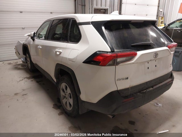 Toyota RAV4 LE 2023 2T3B1RFV4PC338442 Image 3