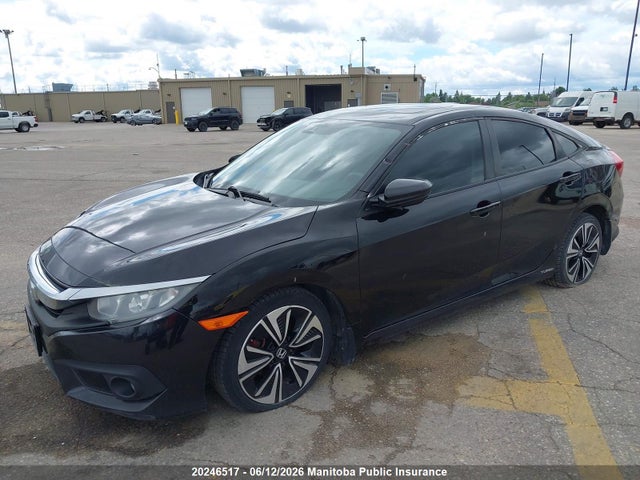 20246517 :رقم المزاد ، 2HGFC1F42GH103817 vin ، 2016 Honda Civic Ex-t مزاد بيع