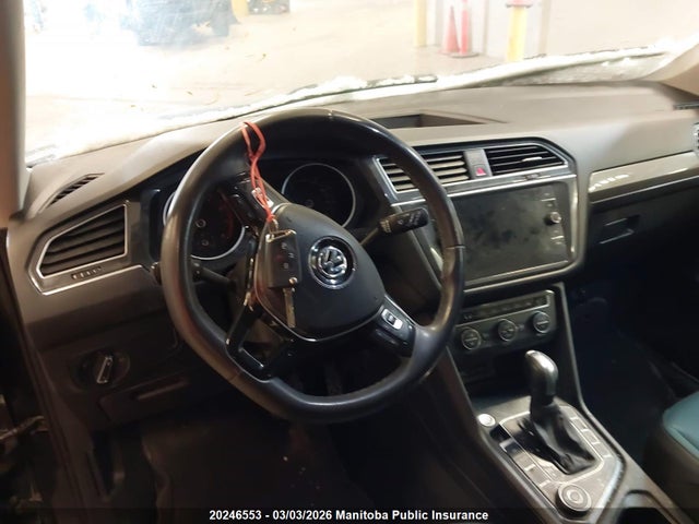 3VV2B7AX9LM035940 Volkswagen Tiguan Comfortline 2.0 Tsi