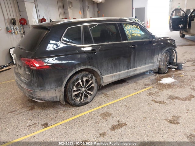 3VV2B7AX9LM035940 Volkswagen Tiguan Comfortline 2.0 Tsi