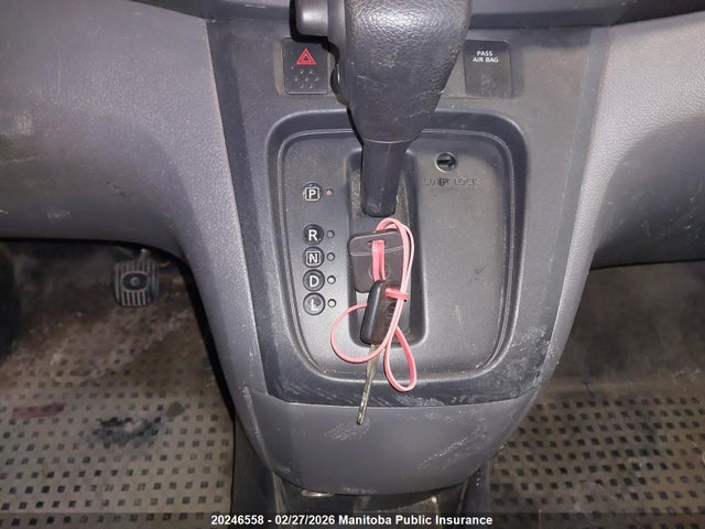 3N6CM0KN8FK692792 Nissan Nv 200 S Cargo Van