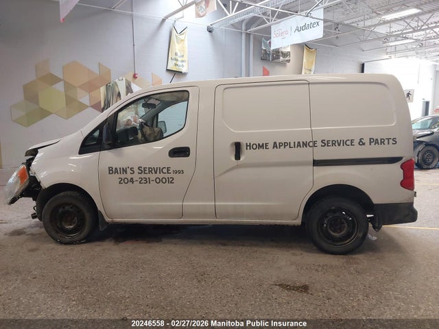 3N6CM0KN8FK692792 Nissan Nv 200 S Cargo Van