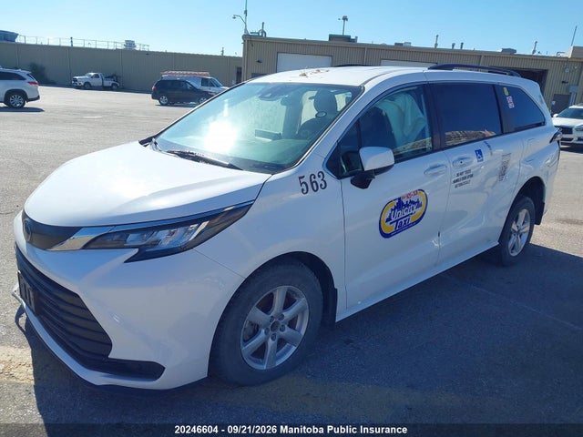 Aukcja sprzedaży 2023 Toyota Sienna Le Hybrid, vin: 5TDGRKEC5PS169330, numer aukcji: 20246604