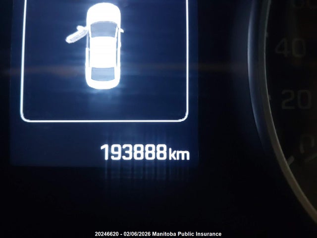 KMHD84LF6HU303107 Hyundai ELANTRA GL