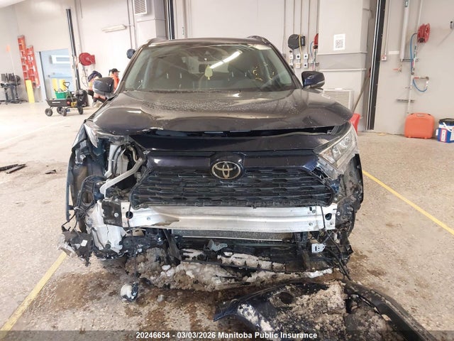 2T3R1RFV6MW176452 Toyota Rav4 Xle
