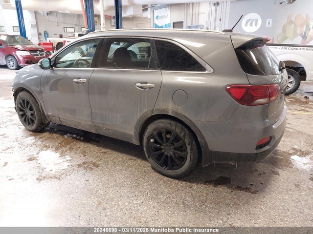 5XYPHDA5XLG684238 KIA Sorento Ex V6