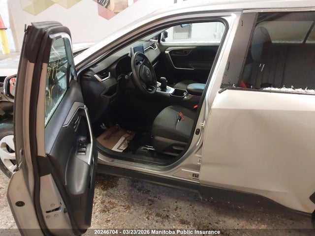 20246704 :رقم المزاد ، 2T3B1RFV2RC475656 vin ، 2024 Toyota Rav4 Le مزاد بيع