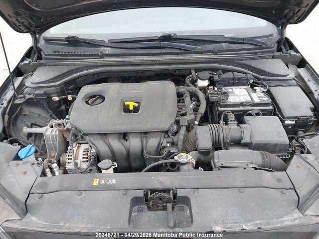 2020 Hyundai Elantra Essential მანქანა იყიდება აუქციონზე, vin: KMHD84LF0LU994370, აუქციონის ნომერი: 20246721