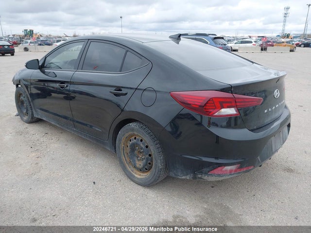2020 Hyundai Elantra Essential მანქანა იყიდება აუქციონზე, vin: KMHD84LF0LU994370, აუქციონის ნომერი: 20246721