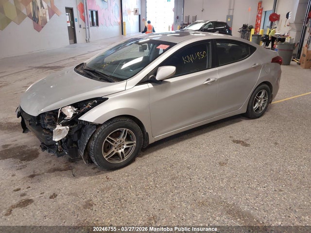 KMHDH4AH4FU289290 Hyundai Elantra Gls