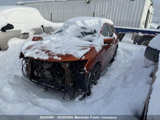 5N1AT2MV4HC877545 Nissan Rogue Sl