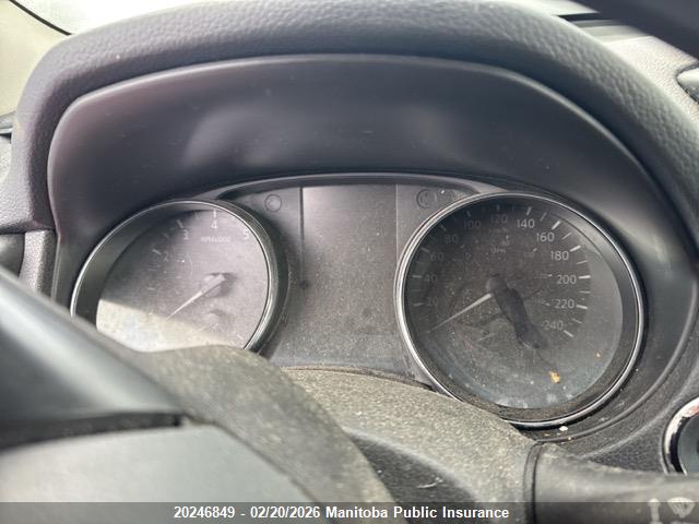 5N1AT2MV4HC877545 Nissan Rogue Sl