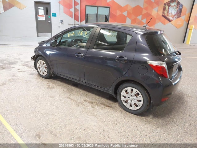 Toyota YARIS LE 2014 VNKKTUD34EA003052 Image 3