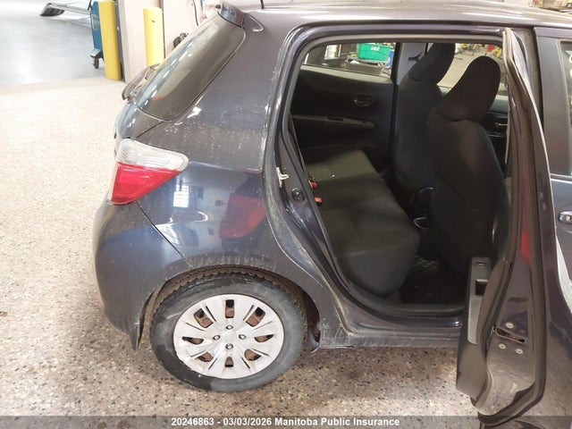 Toyota YARIS LE 2014 VNKKTUD34EA003052 Image 8
