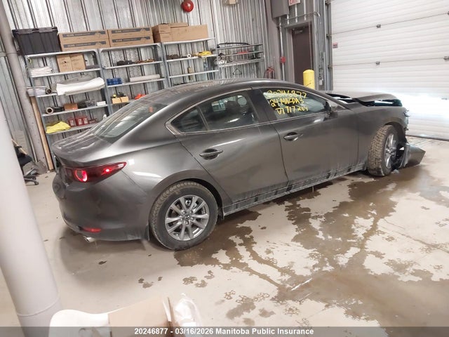 JM1BPACM5R1717204 Mazda Mazda3 Gs