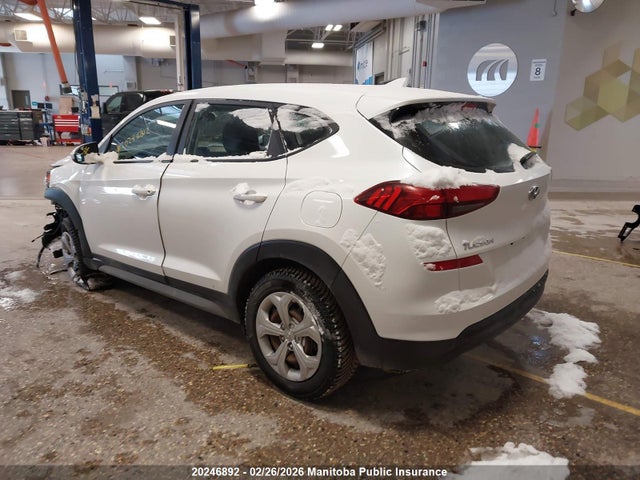 KM8J23A49MU340601 Hyundai Tucson Essential