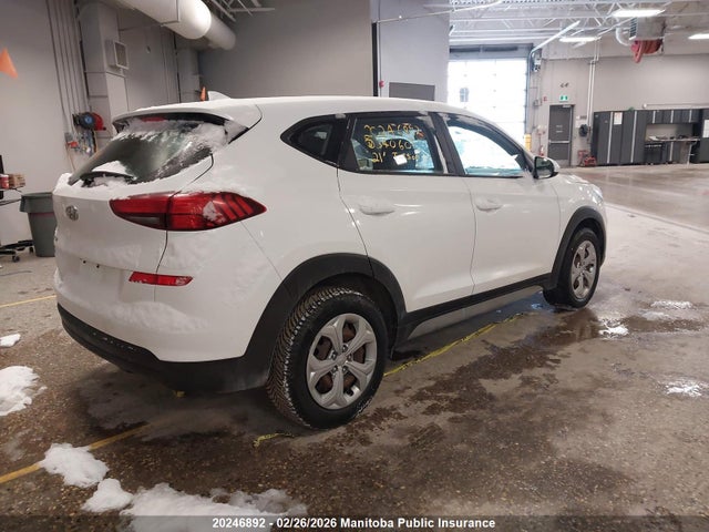KM8J23A49MU340601 Hyundai Tucson Essential