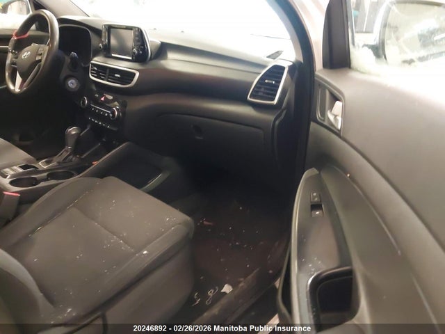 KM8J23A49MU340601 Hyundai Tucson Essential