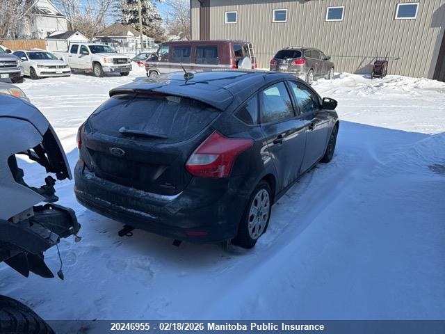 1FADP3K24EL385734 Ford FOCUS SE