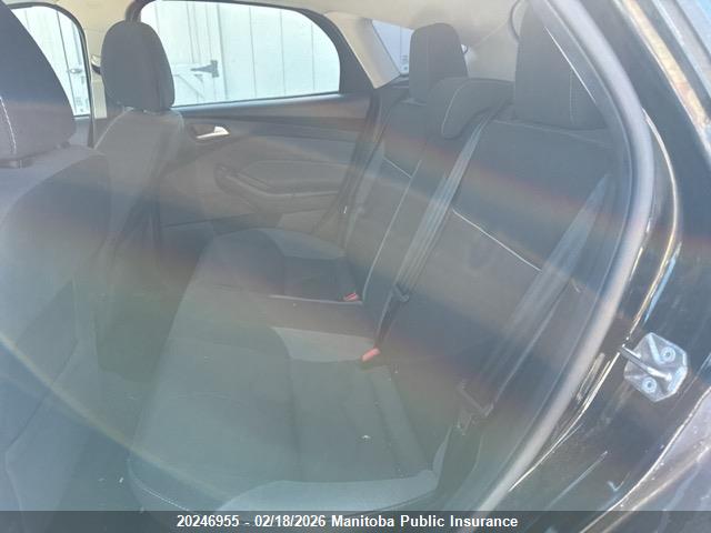 1FADP3K24EL385734 Ford FOCUS SE