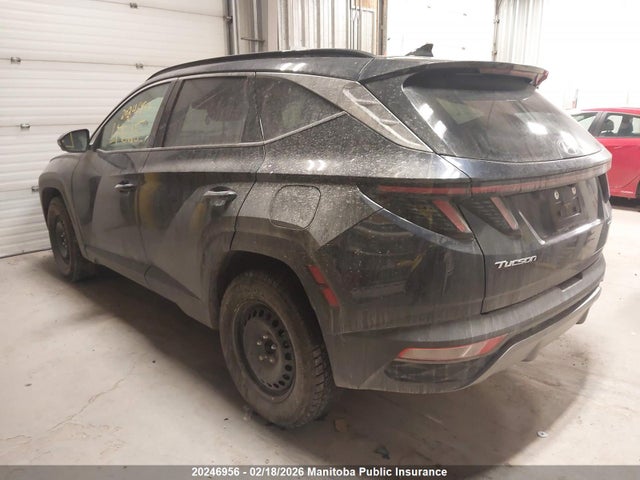 KM8JCCA1XPU114705 Hyundai Tucson Ultimate Hybrid