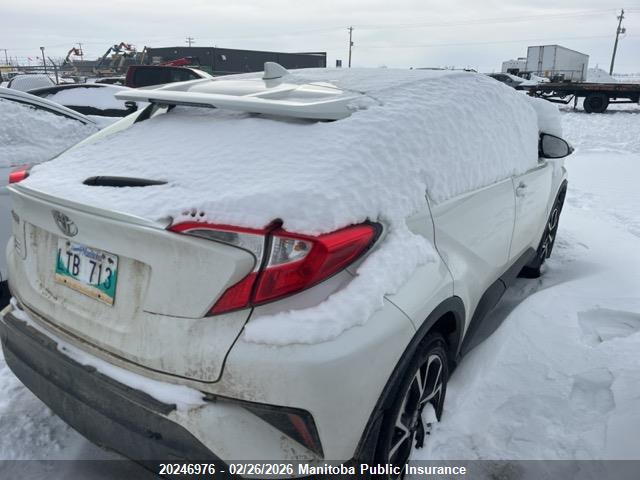 JTNKHMBX8M1127867 Toyota C-hr Xle Premium