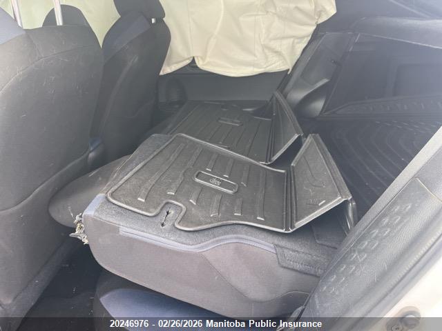 JTNKHMBX8M1127867 Toyota C-hr Xle Premium