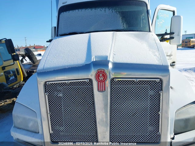 1XKZDP9X3HJ988793 Kenworth T880