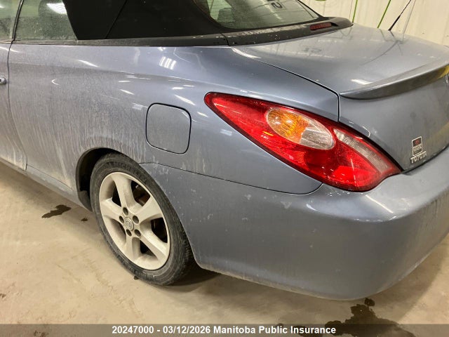 2004 Toyota Camry Solara Sle V6 მანქანა იყიდება აუქციონზე, vin: 4T1FA38P24U033215, აუქციონის ნომერი: 20247000