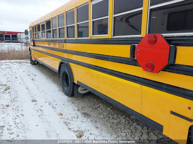 1BAKGCJH6TF821643 Bluebird Vision