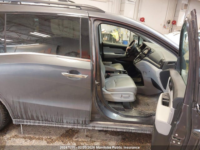 5FNRL6H80LB505618 Honda Odyssey Touring