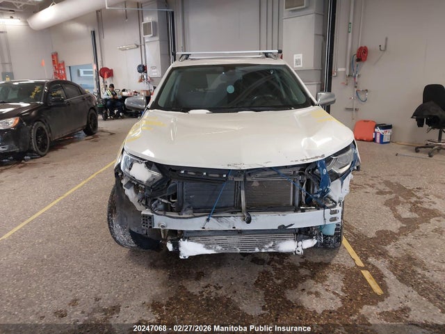 2GNAXVEV9J6112328 Chevrolet Equinox Premier