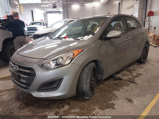 KMHD25LHXGU278428 Hyundai Elantra Gt Gl