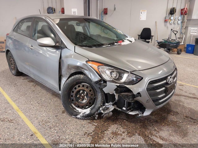 KMHD25LHXGU278428 Hyundai Elantra Gt Gl