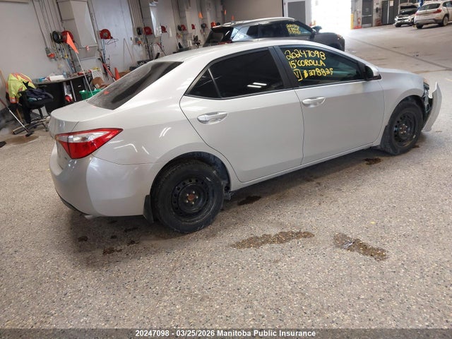 20247098 :رقم المزاد ، 2T1BURHEXFC278825 vin ، 2015 Toyota Corolla Le مزاد بيع