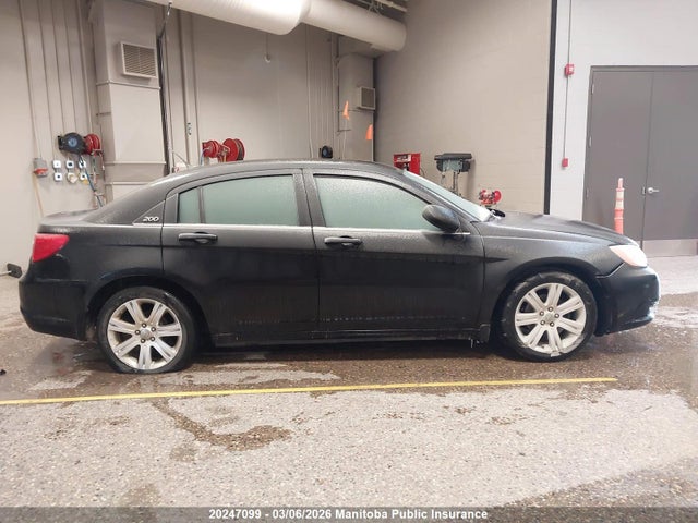 Продажа на аукционе авто 2013 Chrysler 200 Touring, vin: 1C3CCBBB7DN611641, номер лота: 20247099