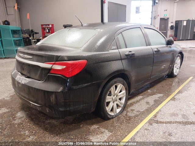 Продажа на аукционе авто 2013 Chrysler 200 Touring, vin: 1C3CCBBB7DN611641, номер лота: 20247099