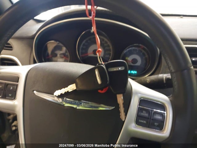 Продажа на аукционе авто 2013 Chrysler 200 Touring, vin: 1C3CCBBB7DN611641, номер лота: 20247099