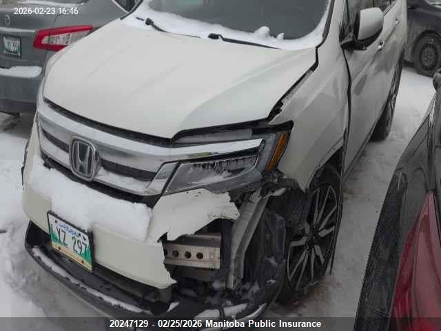 Honda Pilot Touring 2019 5FNYF6H65KB503752 Image 2