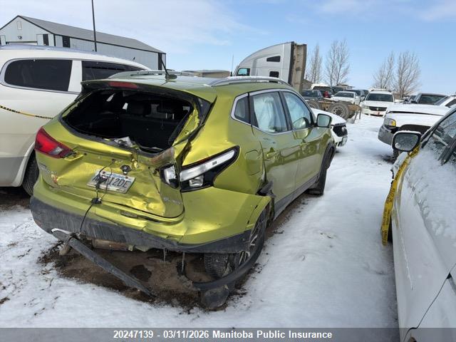 JN1BJ1CR0JW280882 Nissan Qashqai Sl
