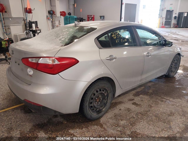 Продажа на аукционе авто 2015 Kia Forte Ex, vin: KNAFX4A86F5396185, номер лота: 20247140