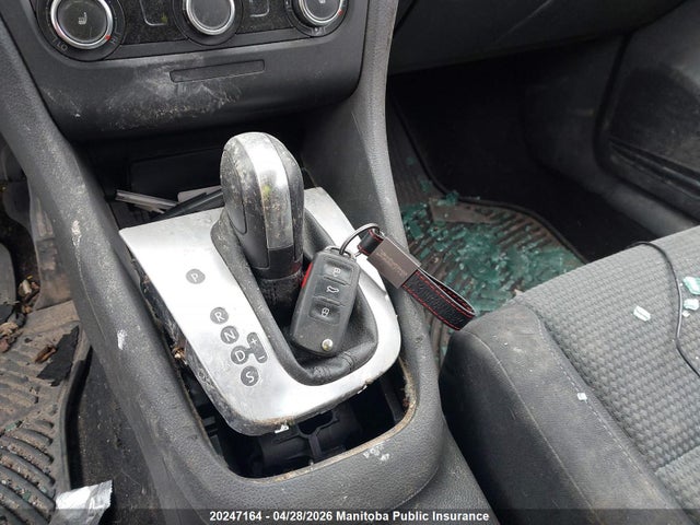 20247164 :رقم المزاد ، WVWDA7AJ2BW217371 vin ، 2011 Volkswagen Golf 2.5 مزاد بيع