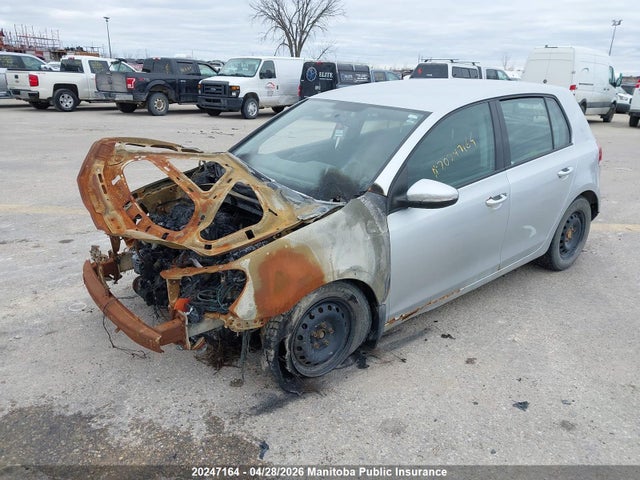 20247164 :رقم المزاد ، WVWDA7AJ2BW217371 vin ، 2011 Volkswagen Golf 2.5 مزاد بيع
