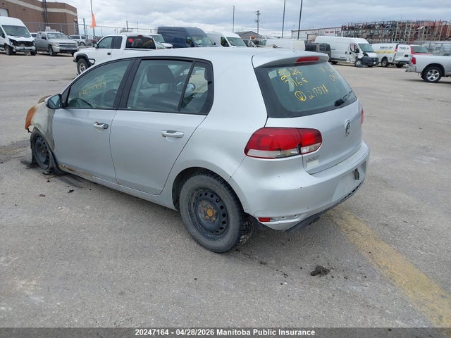 20247164 :رقم المزاد ، WVWDA7AJ2BW217371 vin ، 2011 Volkswagen Golf 2.5 مزاد بيع
