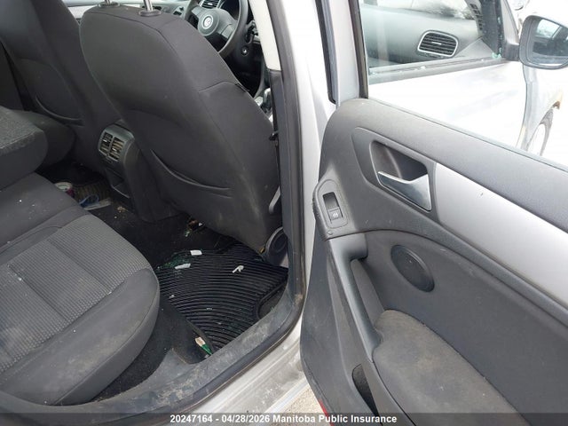20247164 :رقم المزاد ، WVWDA7AJ2BW217371 vin ، 2011 Volkswagen Golf 2.5 مزاد بيع