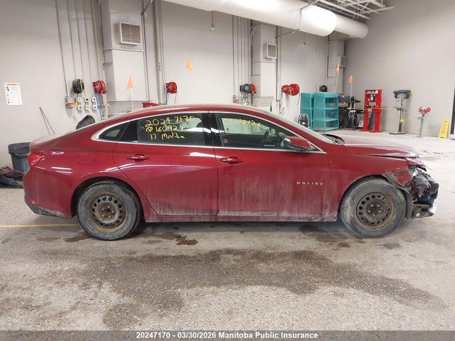 1G1ZE5ST0HF160927 Chevrolet MALIBU LT