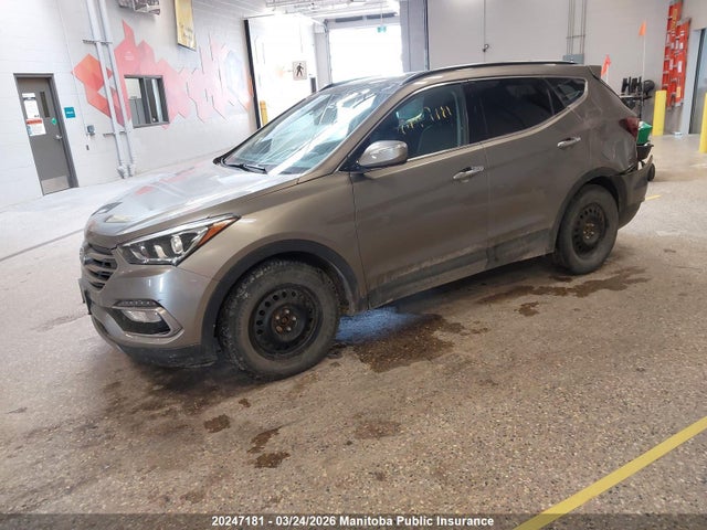 5XYZUDLB7JG509949 Hyundai SANTA FE SPORT