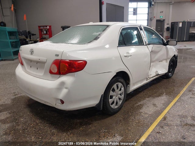20247189 :رقم المزاد ، 2T1BU4EE2AC424604 vin ، 2010 Toyota Corolla Ce مزاد بيع