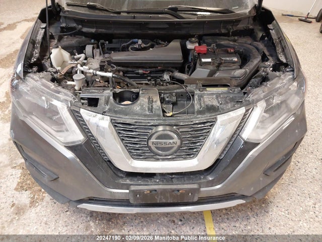 5N1AT2MV2JC766496 Nissan Rogue Midnight