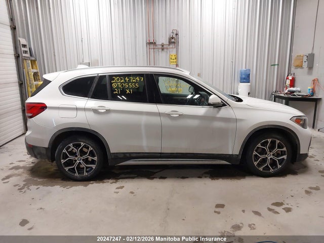 WBXJG9C07M5T05555 BMW X1 28i